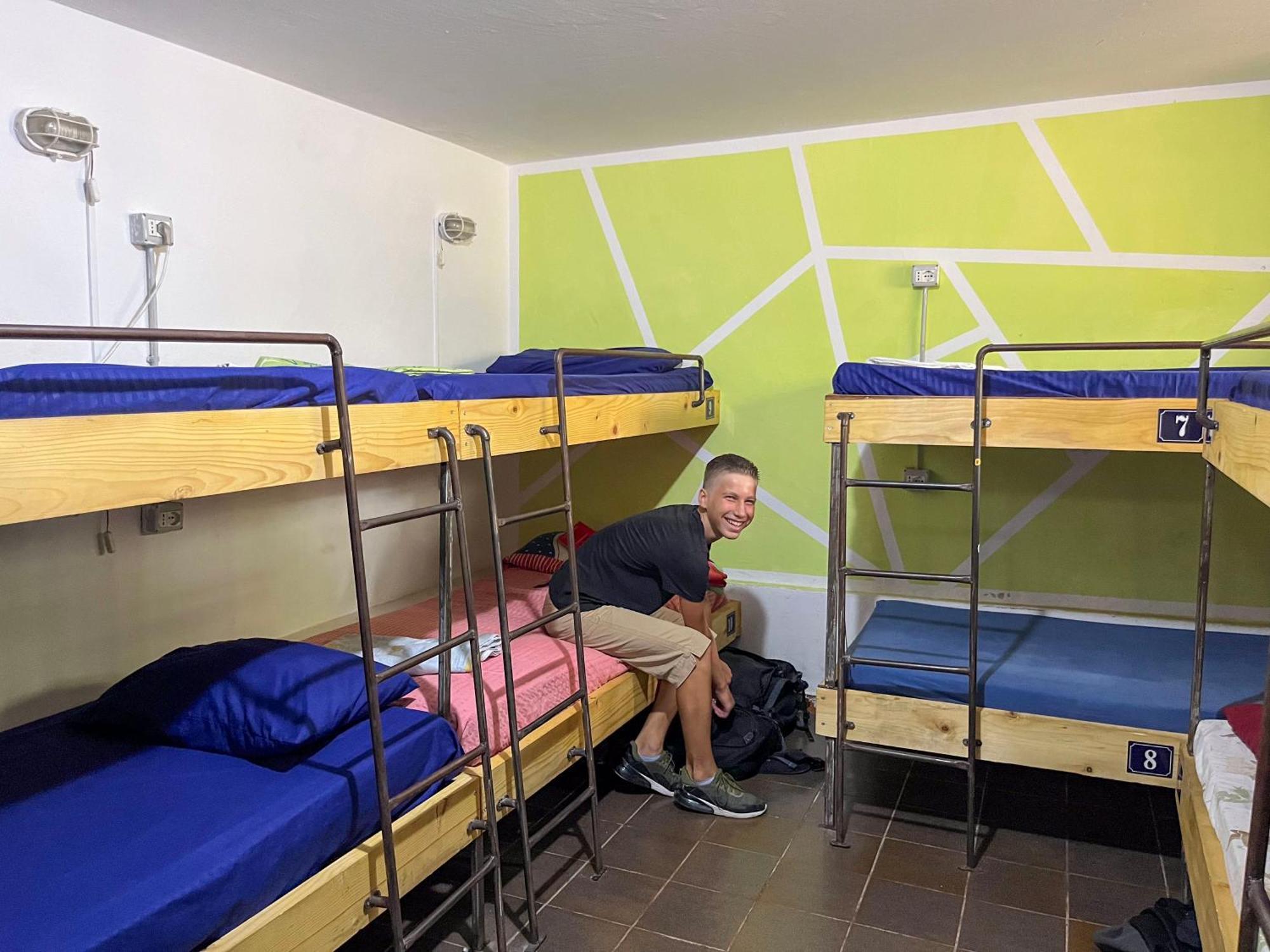 Milingona Center Hostal *